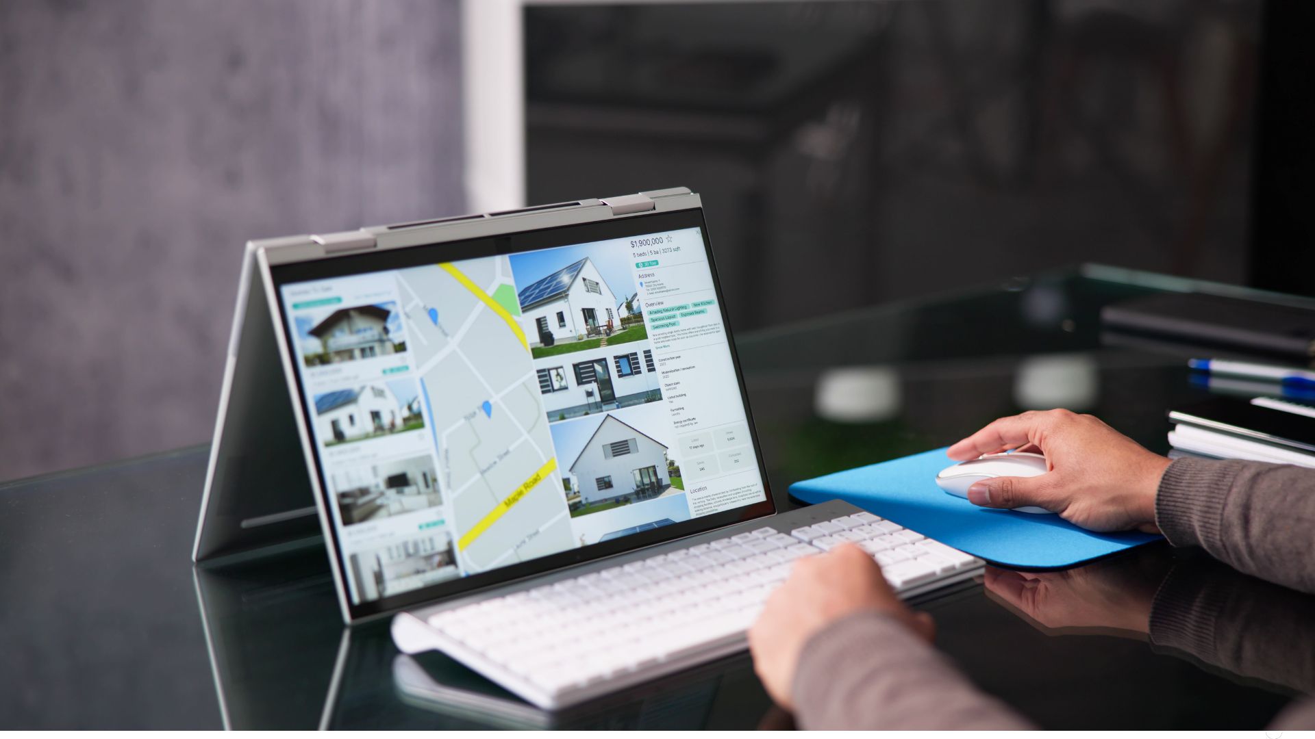 Discover the top 7 benefits of hiring a certified real estate appraiser online, from accurate valuations to market insights, saving time, and ensuring informed decisions for your property.