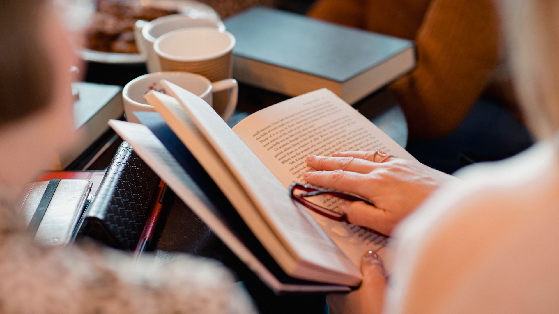 8 Books to Transform Your Real Estate Knowledge